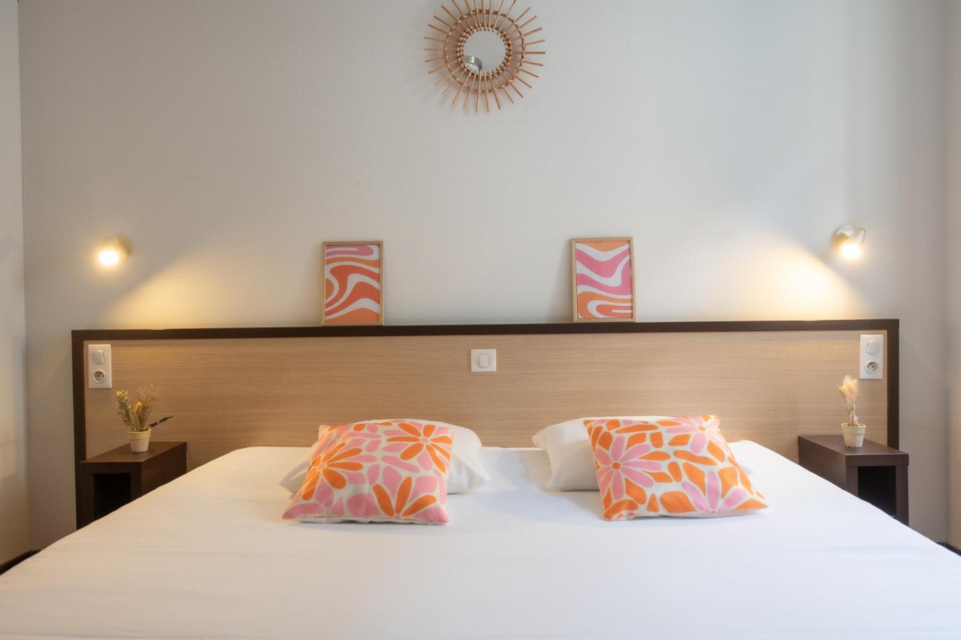Logis Hotel Le Commerce Navarrenx Zewnętrze zdjęcie